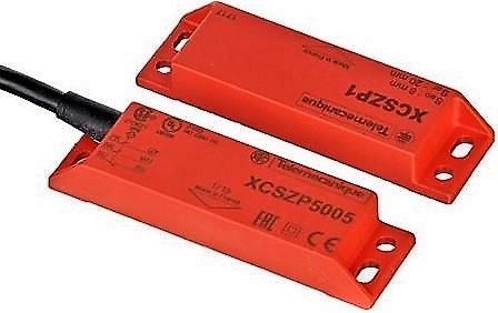 XCSDMP5005_Ian_Napier.jpg