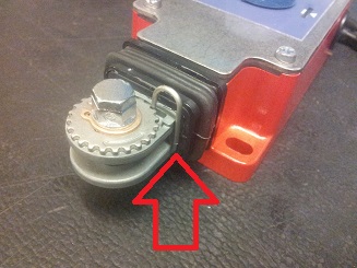 XY2CZ918.jpg